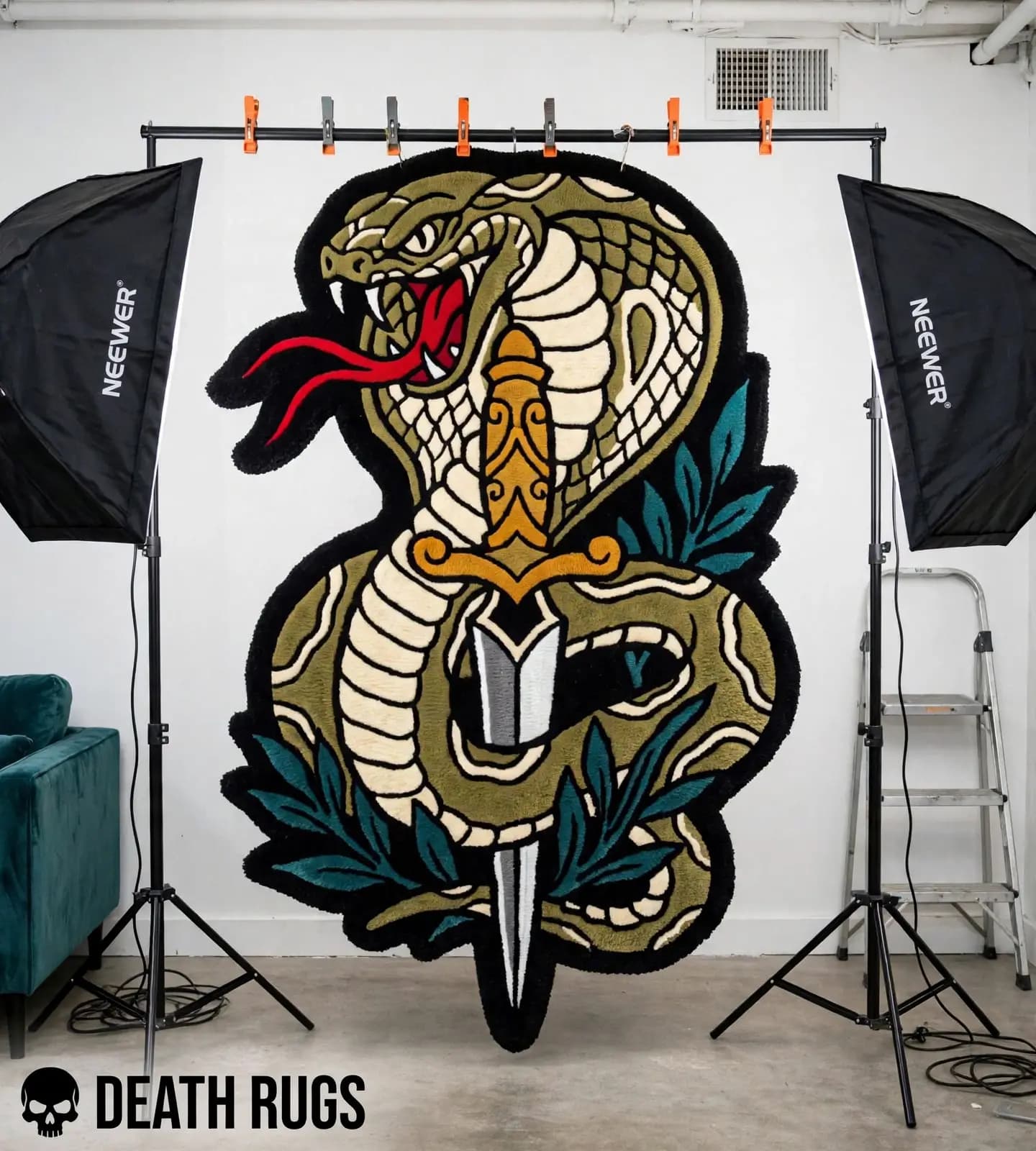 Striking Cobra & Dagger Rugs thumbnail 4