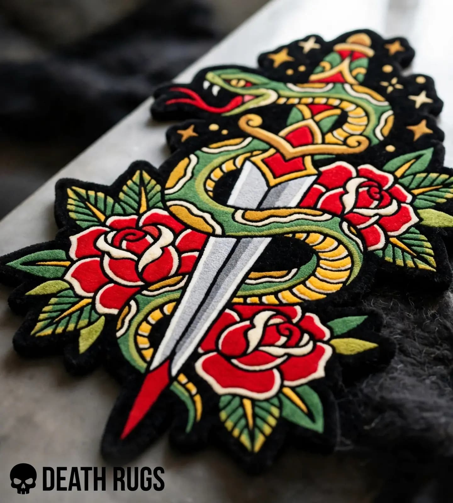 Serpent Dagger Roses Rugs thumbnail 8