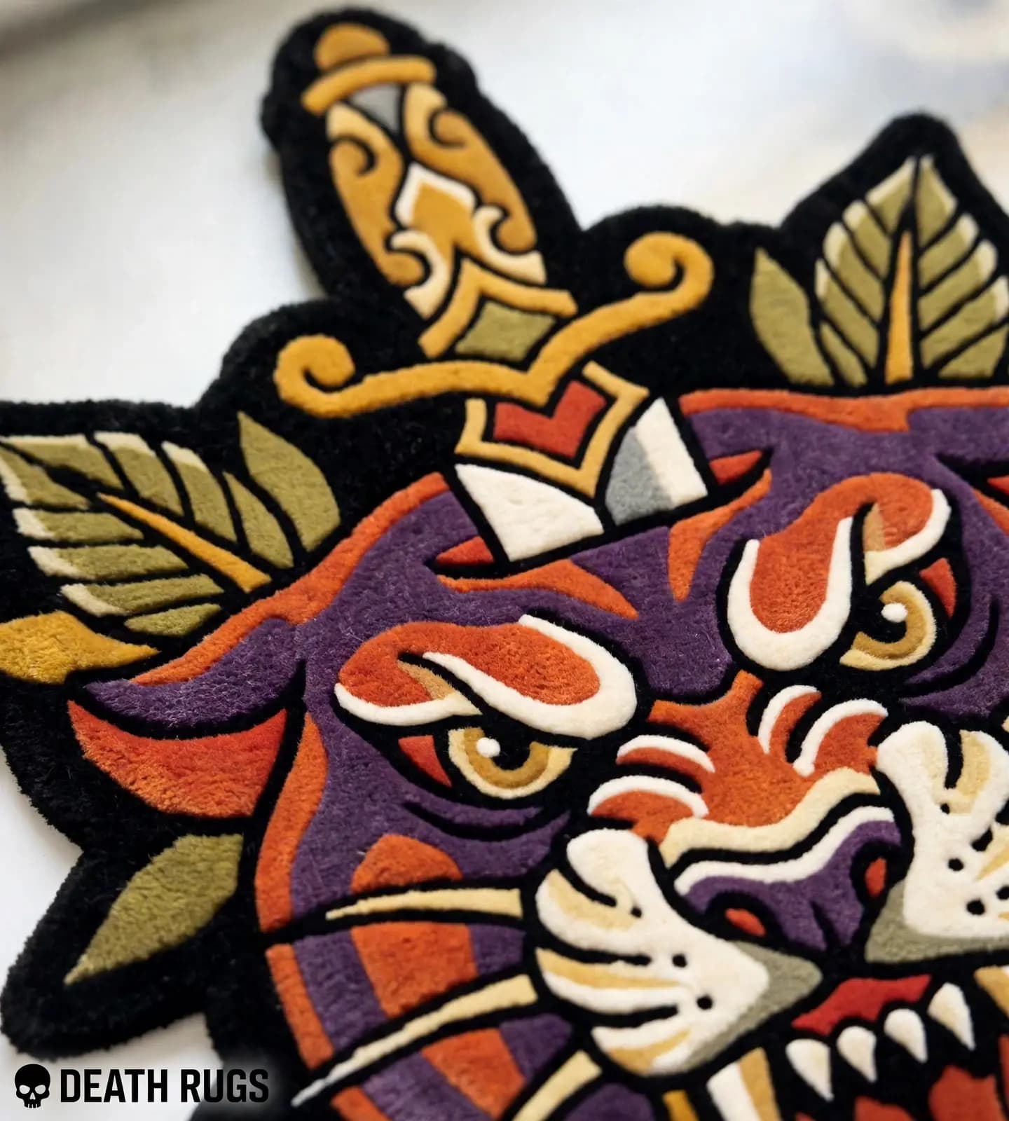 Panther Head & Dagger Rugs thumbnail 4